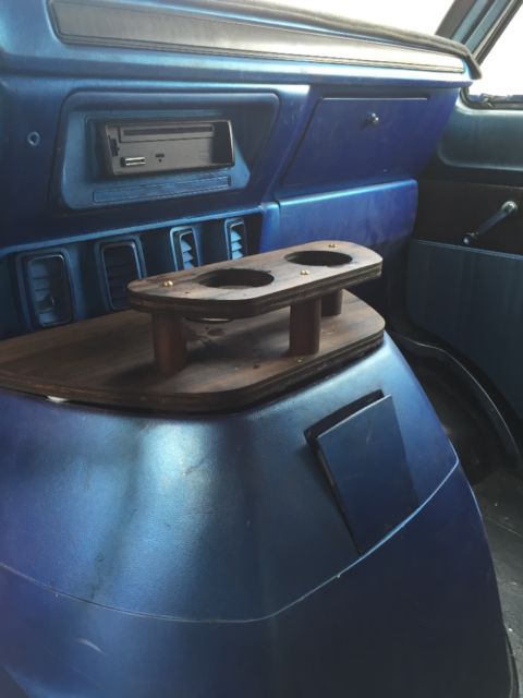 1977 Dodge B200 - photo 6