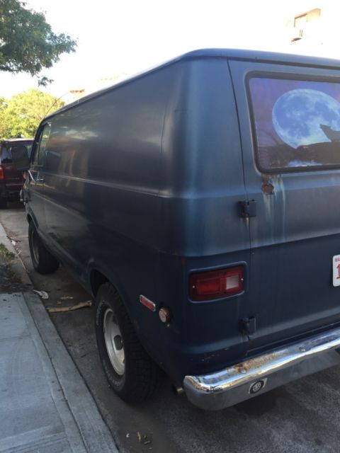 1977 Dodge B200 - photo 7