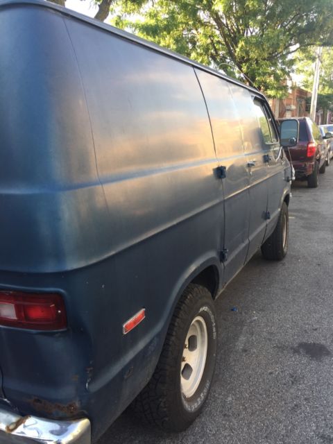 1977 Dodge B200 - photo 8