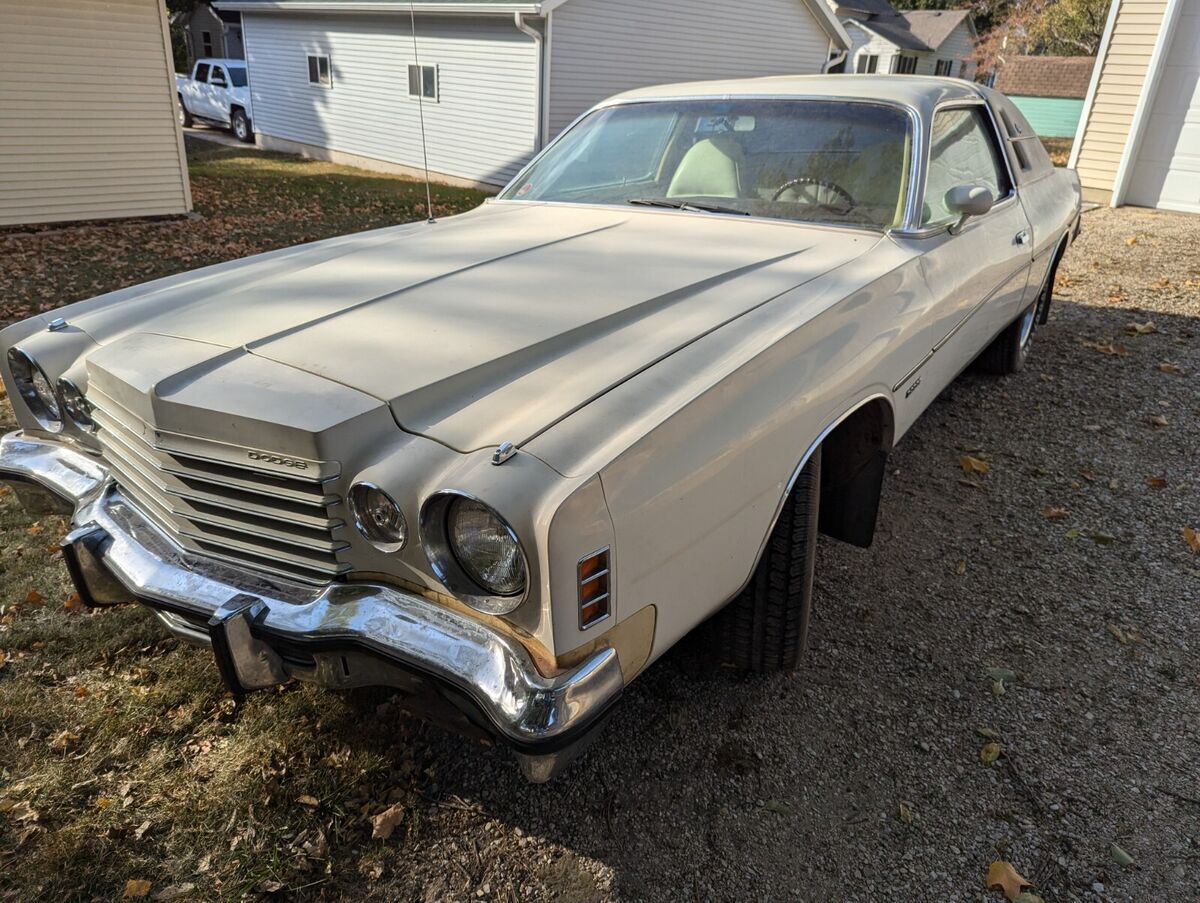 1977 Dodge Charger - photo 3