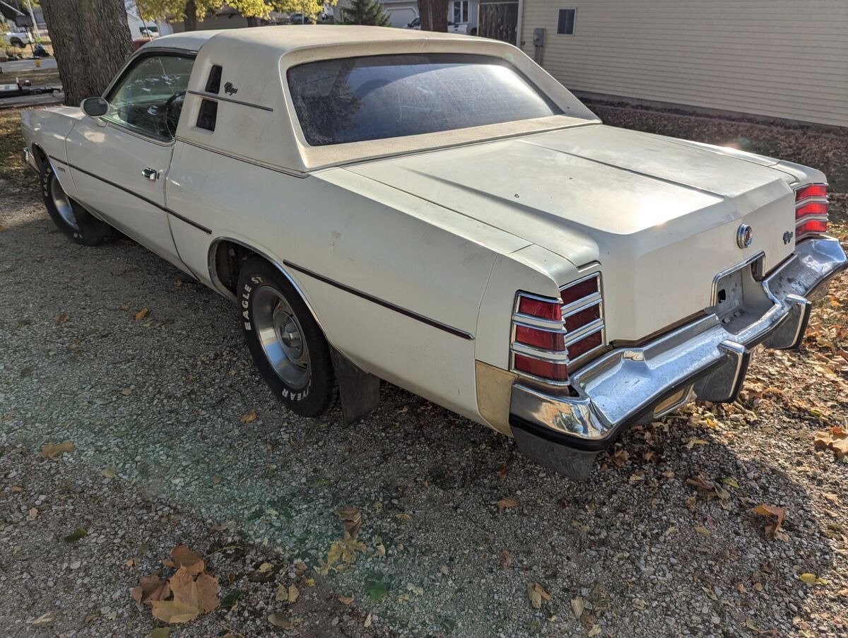 1977 Dodge Charger - photo 5