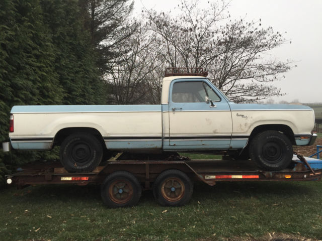 1977 Dodge D100 Custom Extended Cab Pickup 2-Door 7.2L 1977 Dodge Other Pickups
