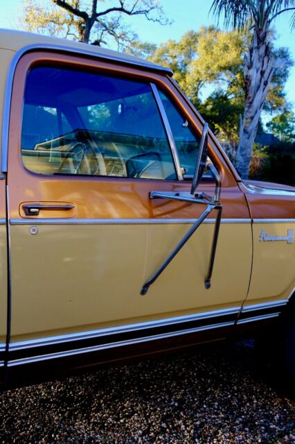 1977 Dodge Power Wagon Adventurer - photo 7