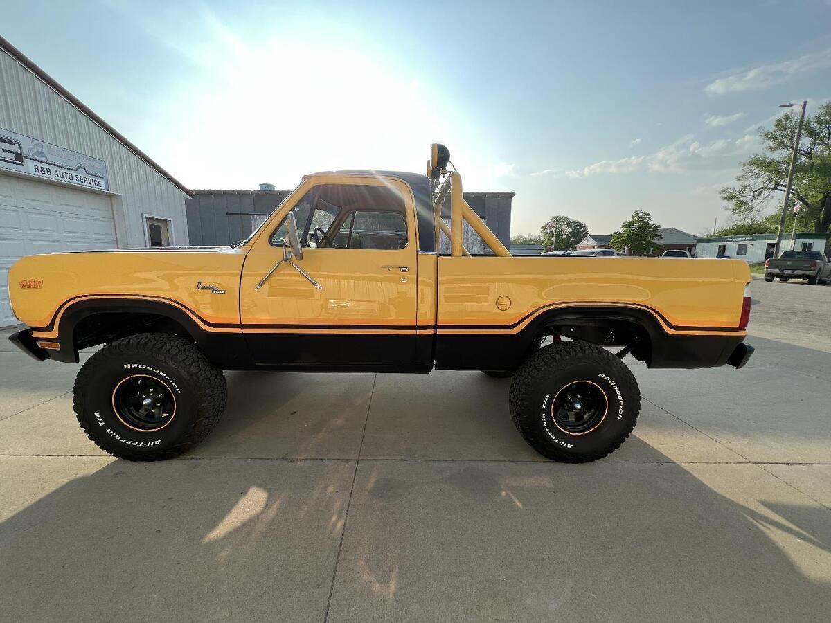 1977 Dodge Macho Power Wagon - photo 4