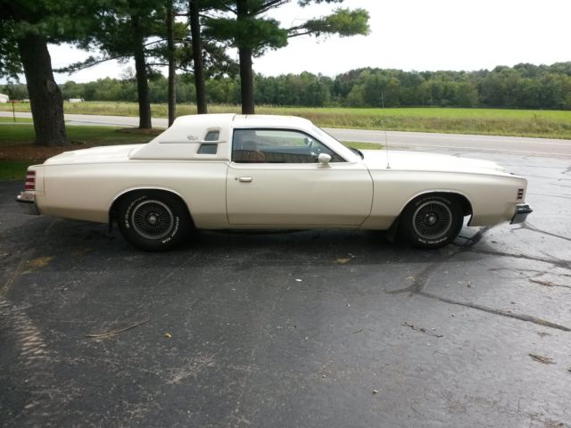 1977 Dodge Midnite Charger Special Editon RARE original survivor 1 of 2300 1977 Dodge Charger Midnite SE