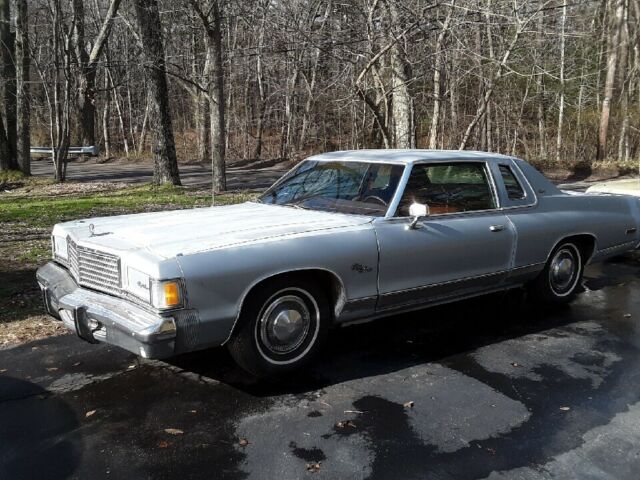 1977 Dodge Monaco - photo 2
