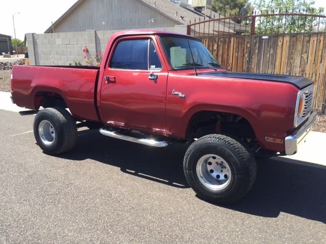 1977 Dodge Power Wagon - photo 2