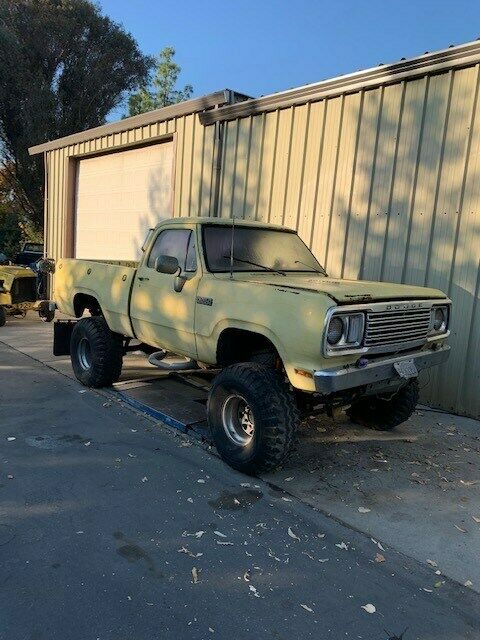 1977 Dodge Powerwagon 4X4 1977 Dodge Power Wagon DODGE RAM POWER WAGON SIGNATURE EDITION #21