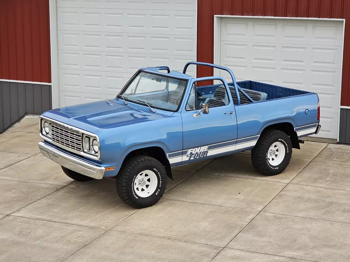 1977 Dodge Ramcharger macho