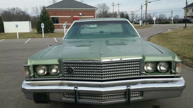 1977 Dodge Monaco Royal - photo 2
