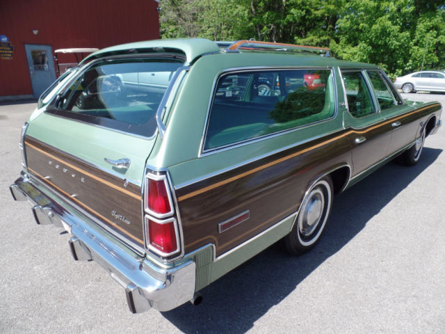 1977 Dodge Monaco Brougham Station Wagon - photo 3