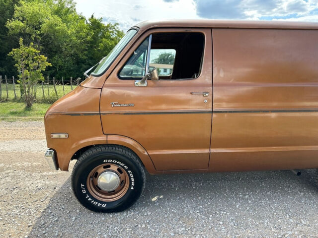 1977 Dodge Ram Van Street Van, Shorty Tradesman 100, V8, Factory AC - photo 9
