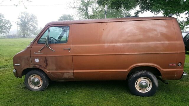 1977 Dodge Tradesman 2500 - photo 13
