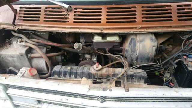 1977 Dodge Tradesman 2500 - photo 4