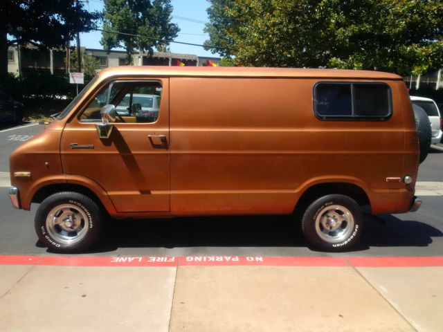 1977 Dodge Tradesman B-200 Van ,Original Owner Shorty,c10,e100,g20,lunchbox 1977 Dodge Ram Van Tradesman