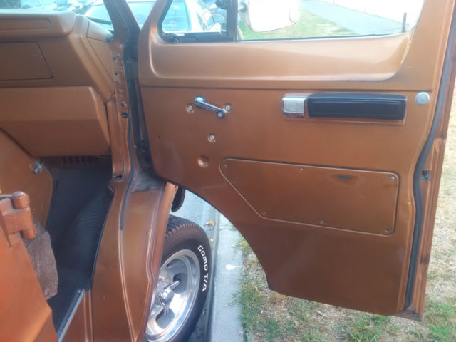 1977 Dodge Ram Van Tradesman - photo 8
