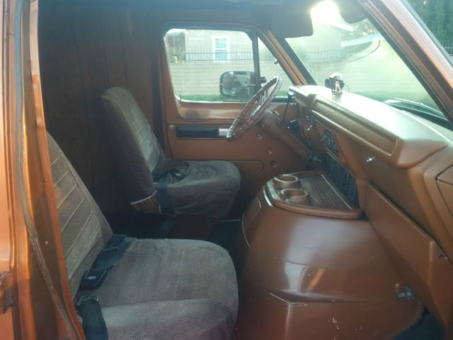 1977 Dodge Ram Van Tradesman - photo 9