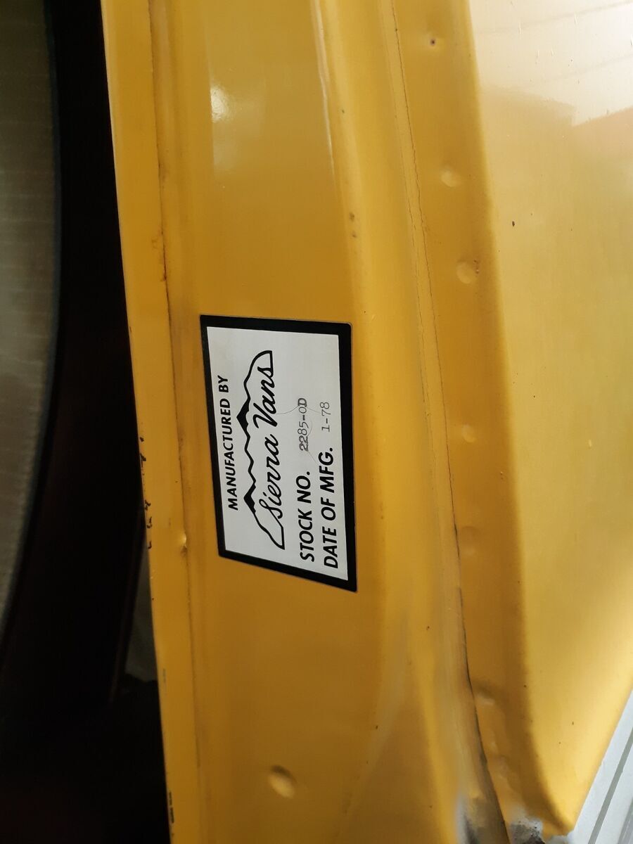 1977 Dodge tradesman High top camper van - photo 11