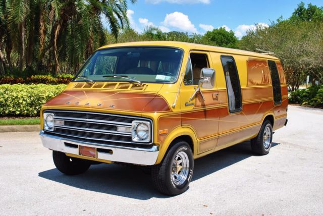 1977 Dodge Tradesman Stunning Custom Work Low Miles! - photo 3