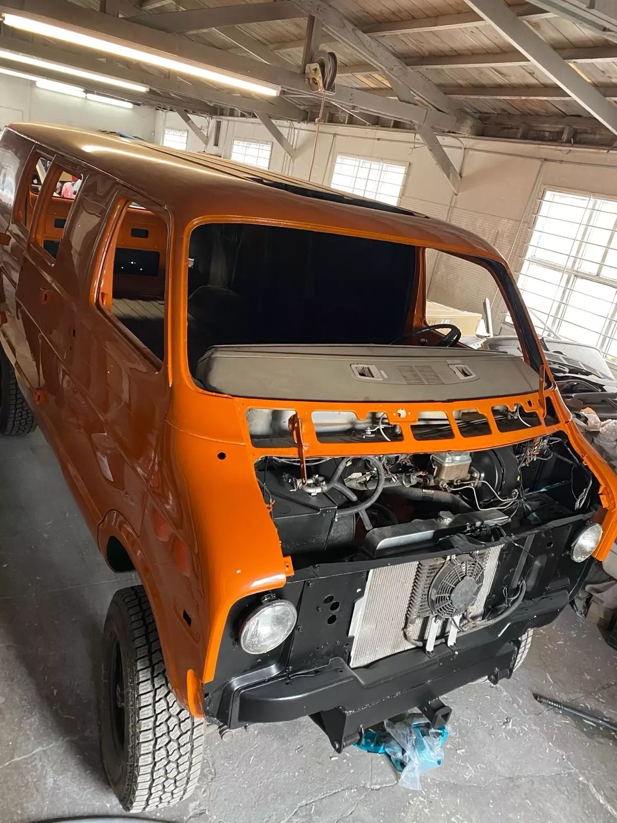 1977 Dodge Van tradesman 200 - photo 12