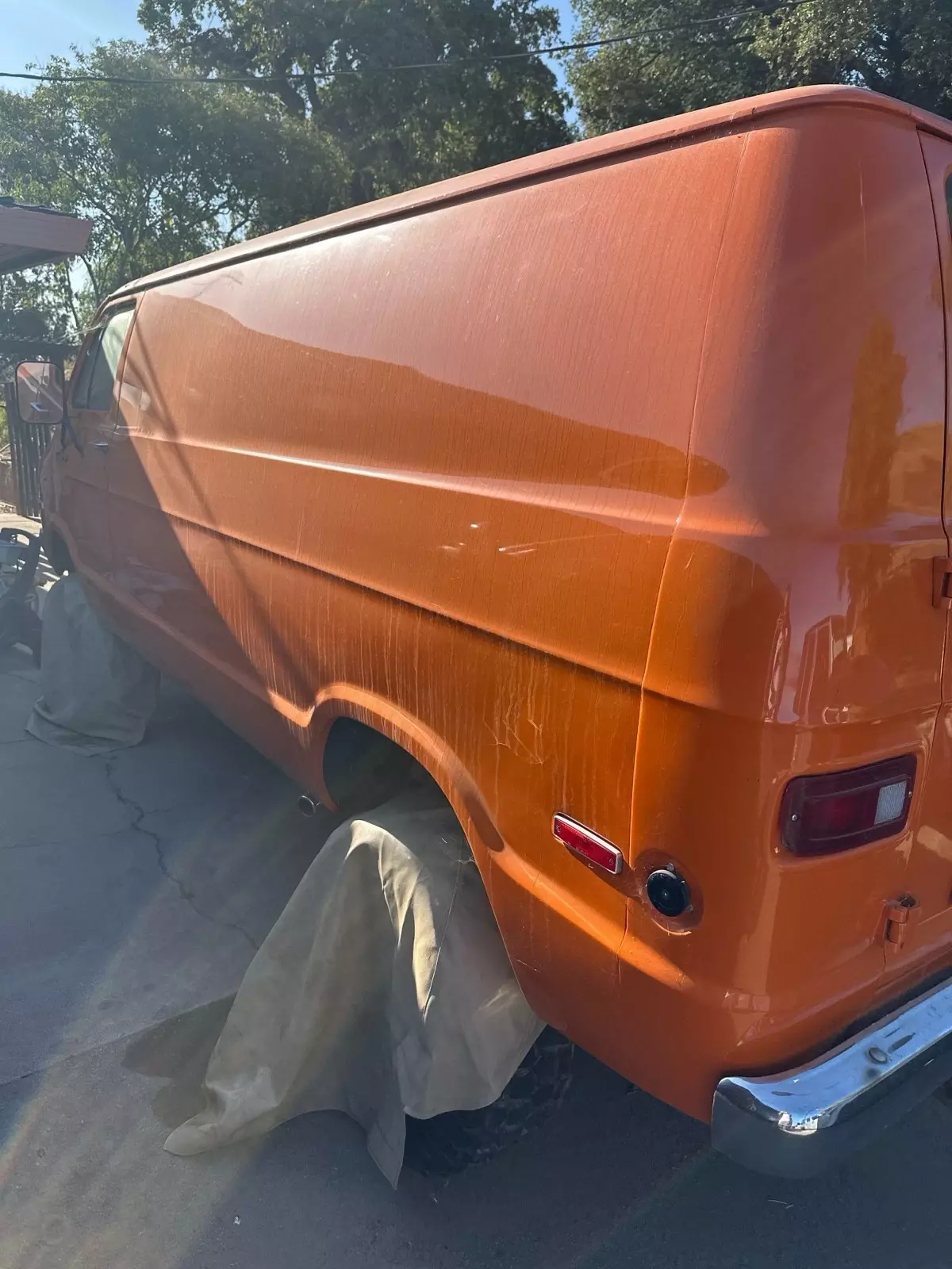 1977 Dodge Van tradesman 200 - photo 3