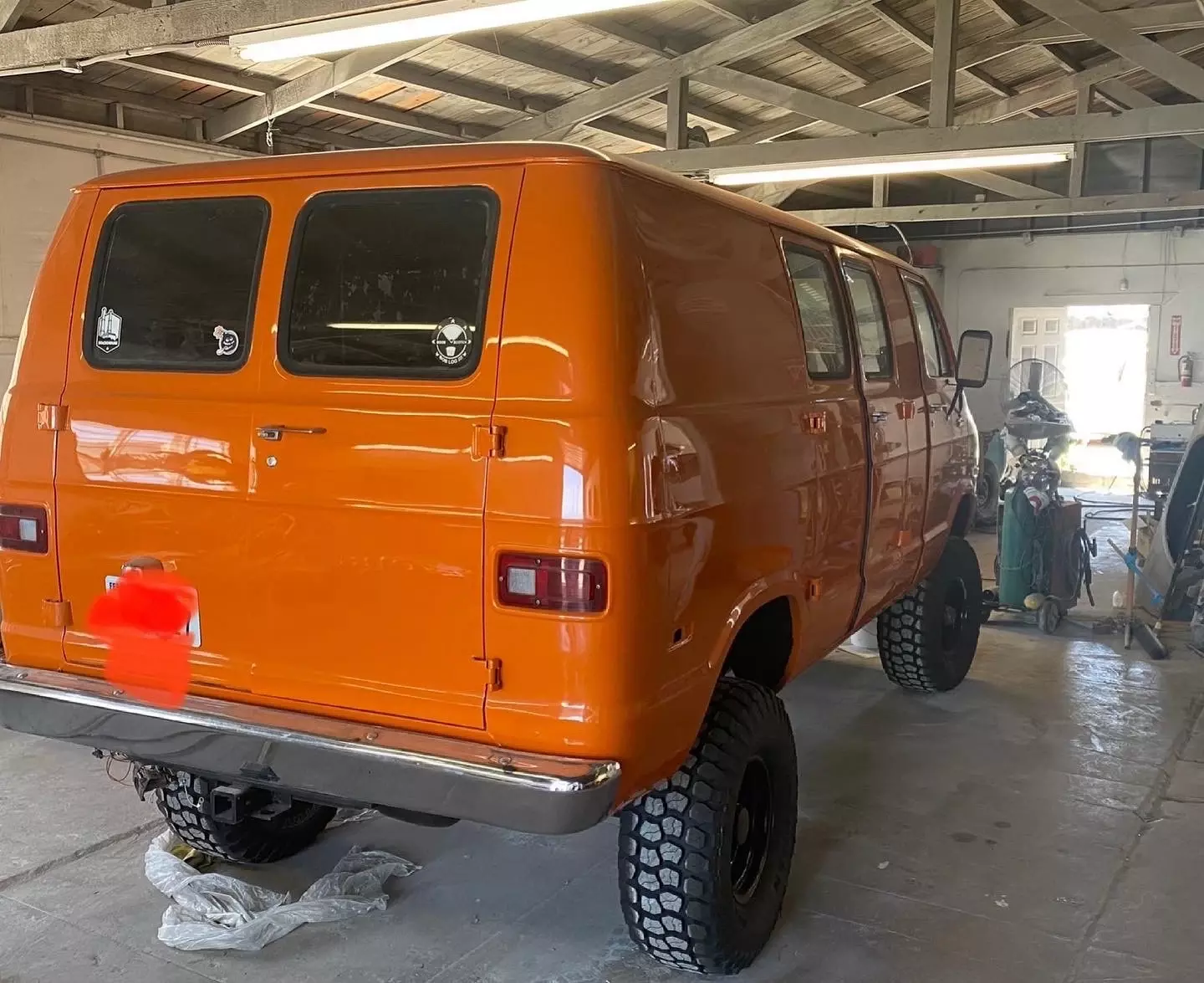 1977 Dodge Van tradesman 200 - photo 5