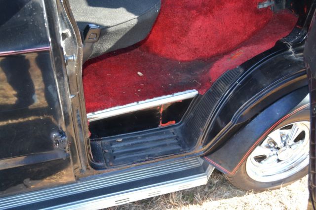 1977 Dodge B200 Van - photo 11