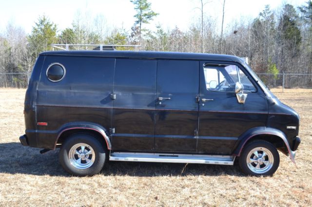 1977 Dodge B200 Van - photo 5