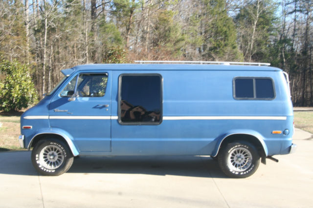 1977 DODGE VAN Tradesman 200 CUSTOM! SUPER RARE SURVIVOR! 400 BIG BLOCK! LOOK!!! 1977 Dodge Other TRADESMAN 200