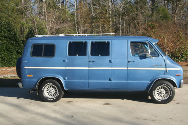 1977 Dodge Other TRADESMAN 200 - photo 2