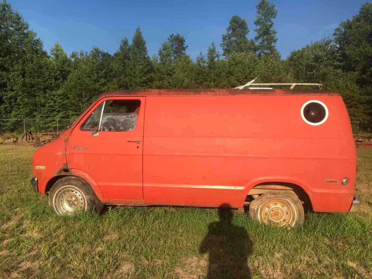 1977 Dodge Van Tradesman 100