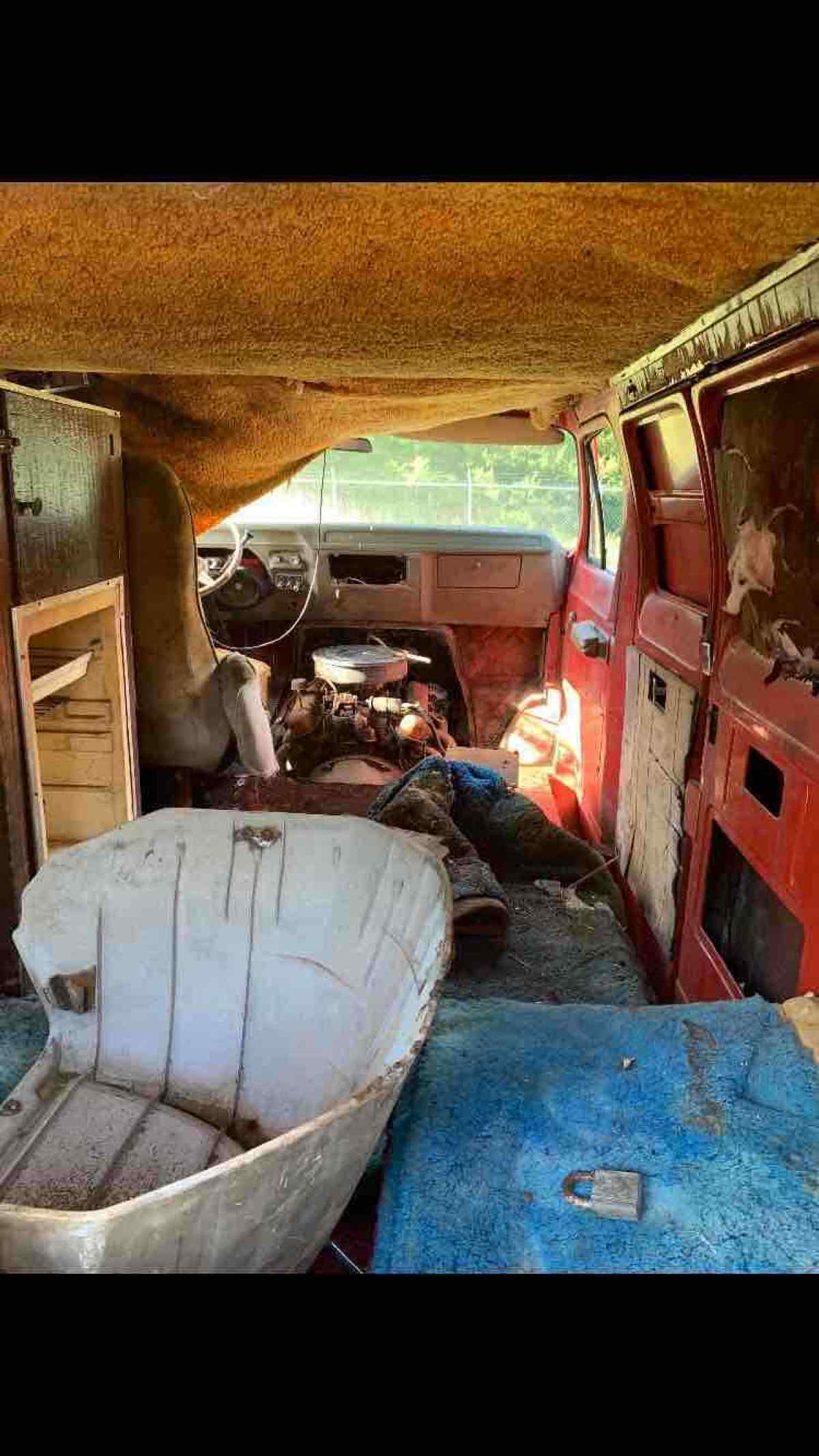 1977 Dodge Van Tradesman 100 - photo 13