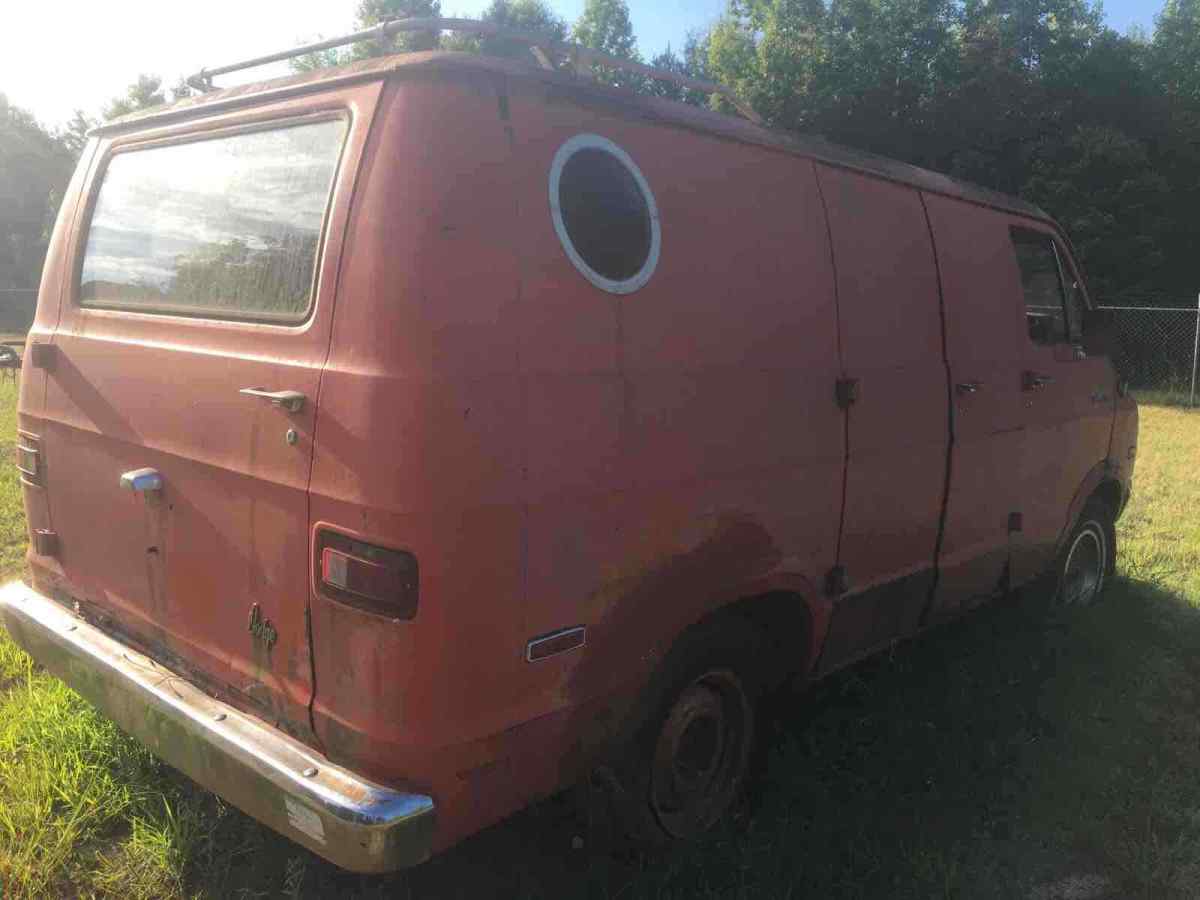 1977 Dodge Van Tradesman 100 - photo 5