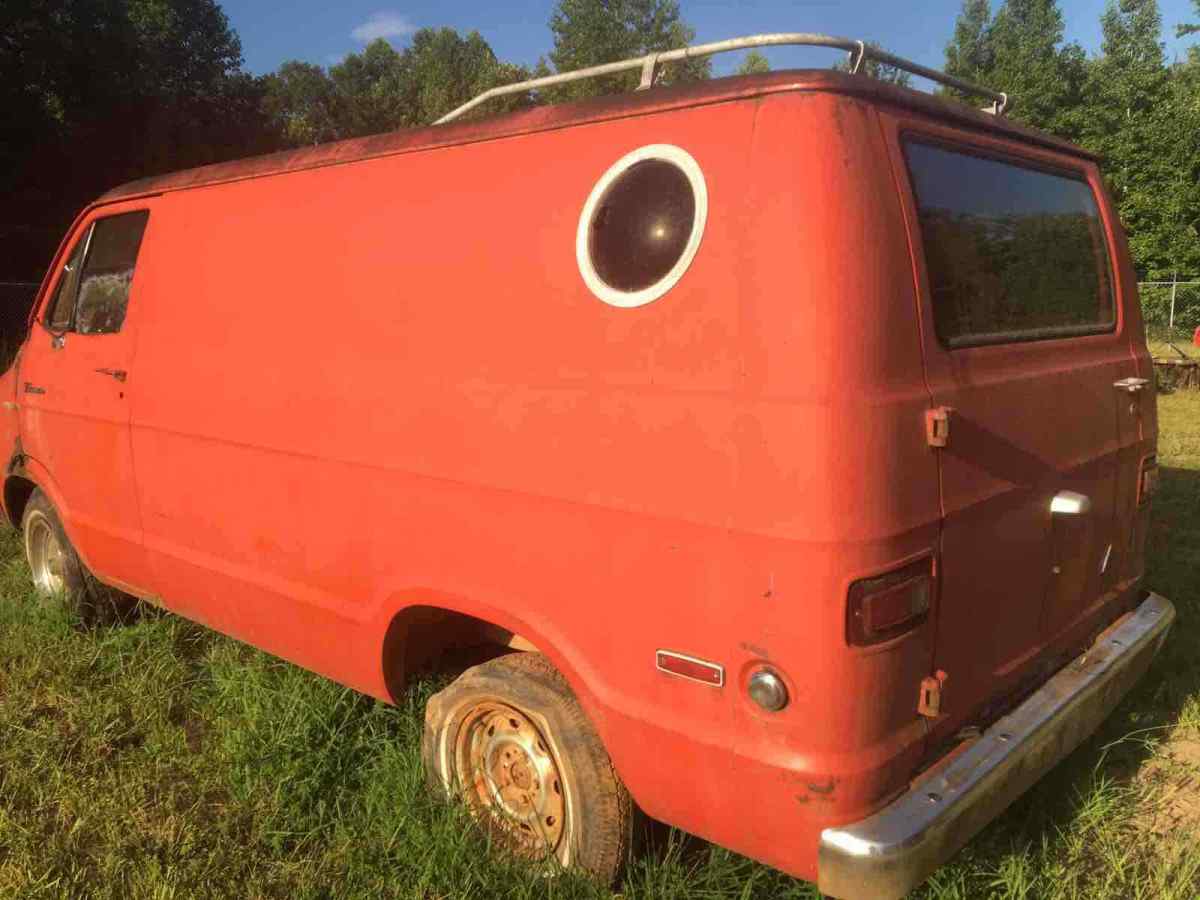 1977 Dodge Van Tradesman 100 - photo 6