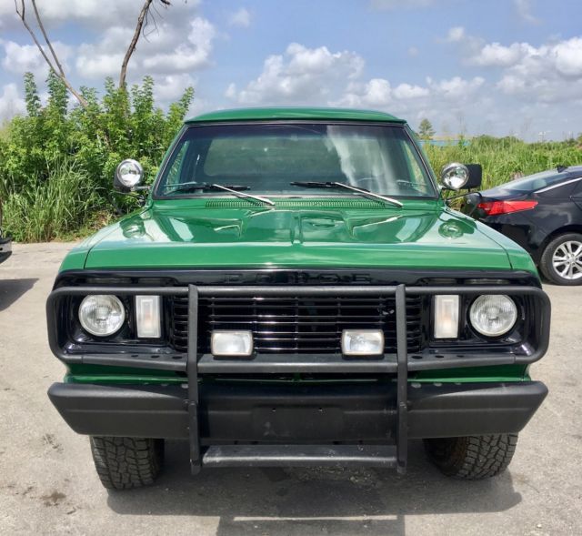 1977 Dodge Other Pickups - photo 2