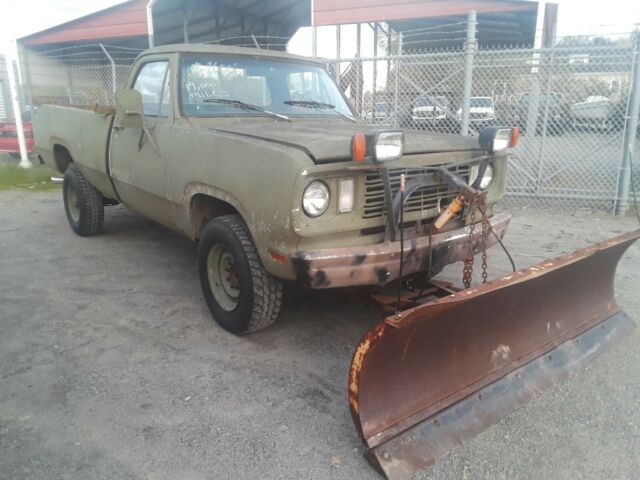 1977 Dodge Power Wagon - photo 2
