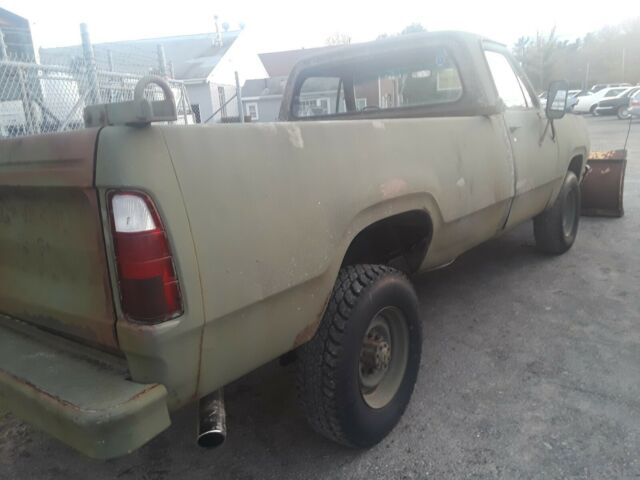 1977 Dodge Power Wagon - photo 4