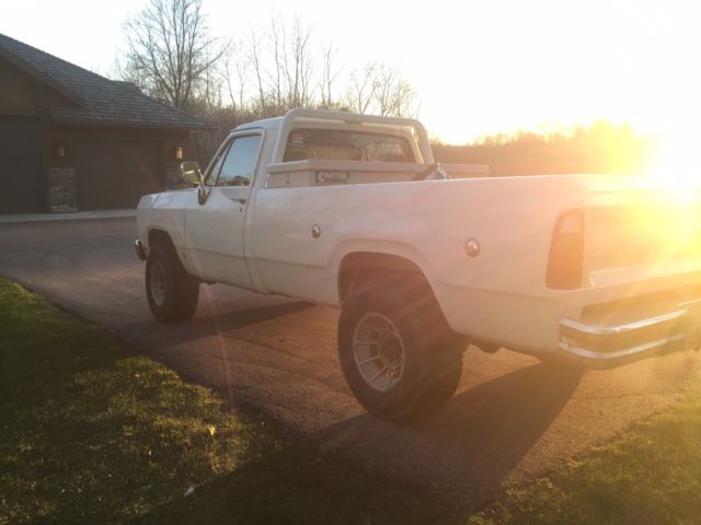 1977 Dodge Power Wagon - photo 3
