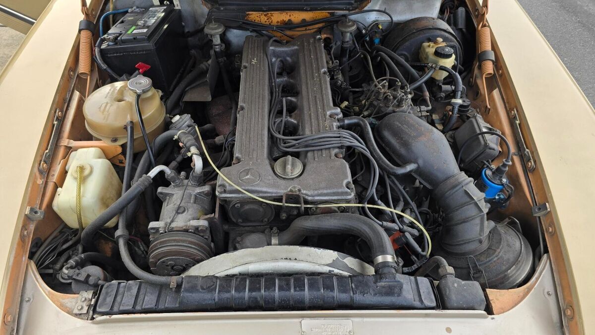 1977 Mercedes-Benz SL-Class - photo 11