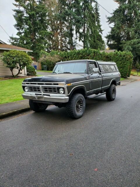 1977 F 250 Highboy Holy Grail Combo inline 6 300/4.9L w/4speed Granny No Reserve 1977 Ford F-250 Ranger XLT