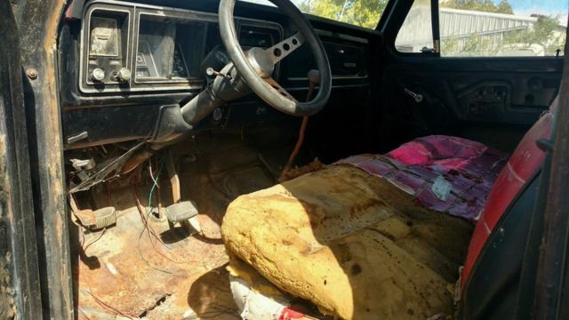 1977 Ford F-100 - photo 8