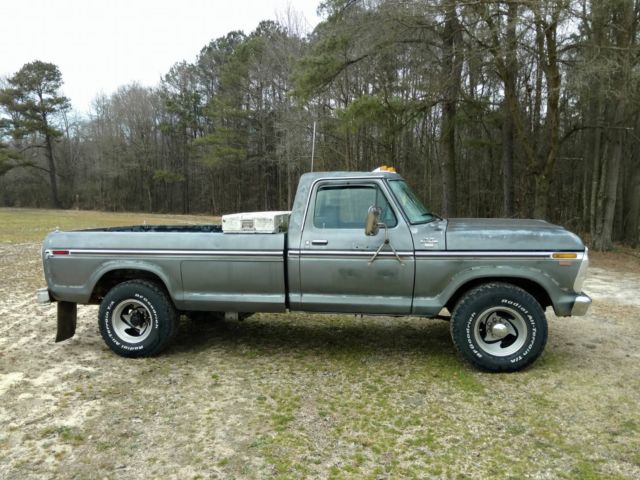 1977 Ford F-350 - photo 2