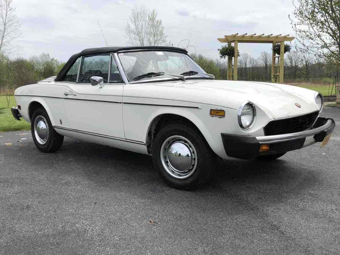 1977 Fiat 124 - photo 5