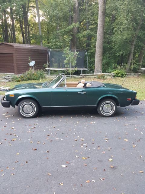 1977 Fiat 124 Convertible - photo 2