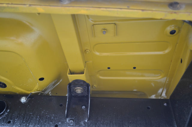 1977 Toyota Land Cruiser FJ40 - photo 13