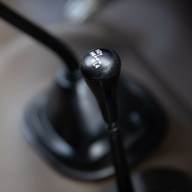 1977 Toyota Land Cruiser FJ40 - photo 12