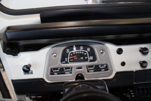 1977 Toyota Land Cruiser FJ40 - photo 10