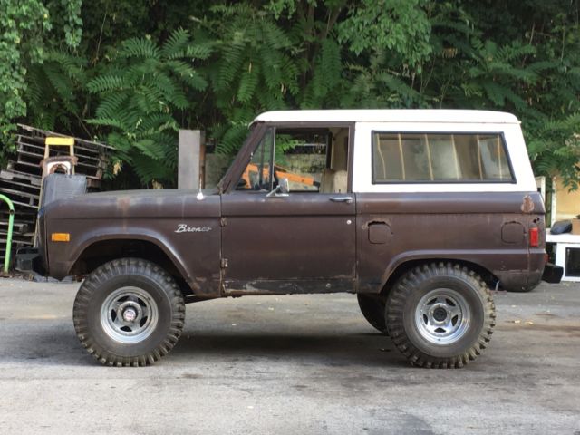 1977 Ford Bronco, Raven Black, 302, AT, PS, PDB uncut 1977 Ford Bronco