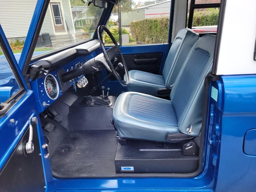 1977 Ford Bronco - photo 2