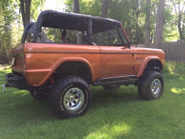 1977 Ford Bronco - photo 2